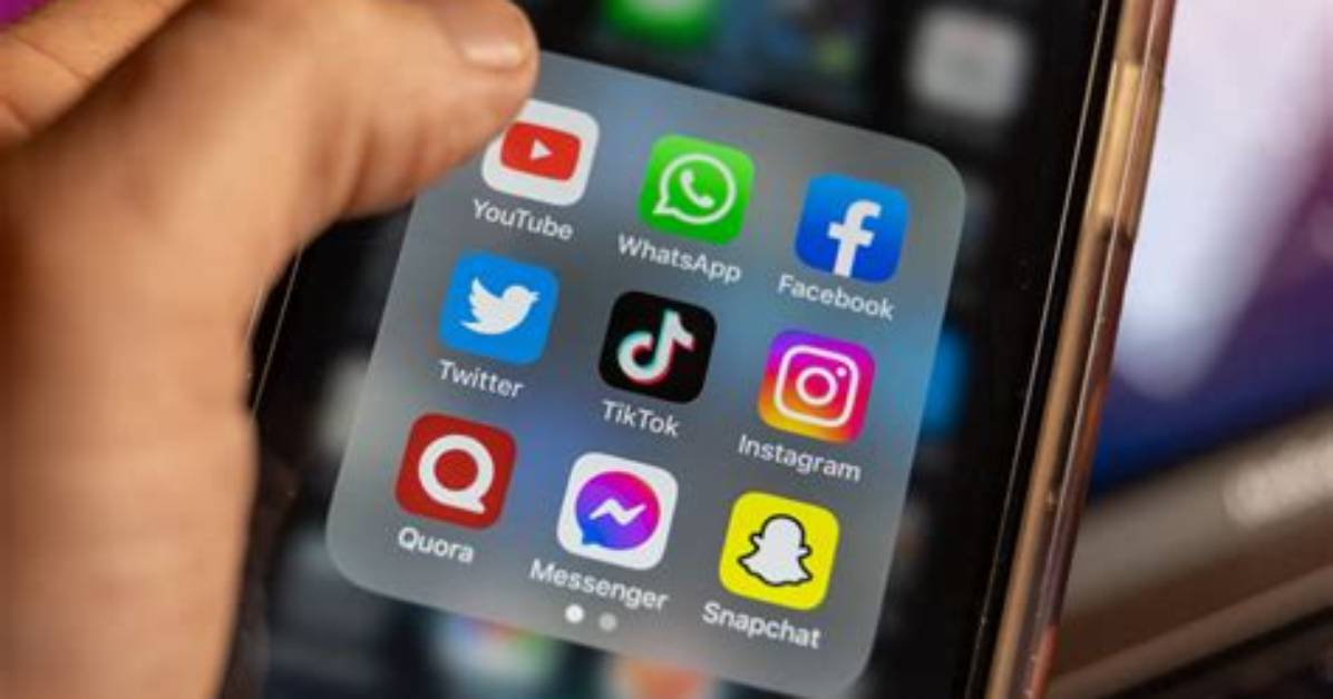 10 Banned Android and iPhone Apps