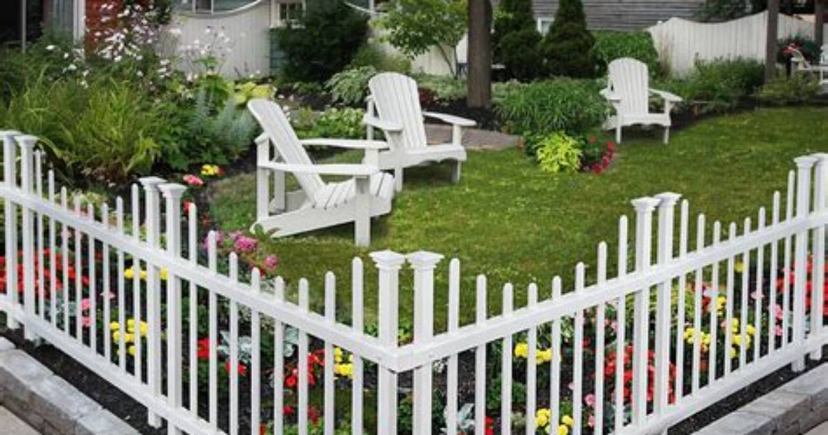 10 White Picket Fence Ideas