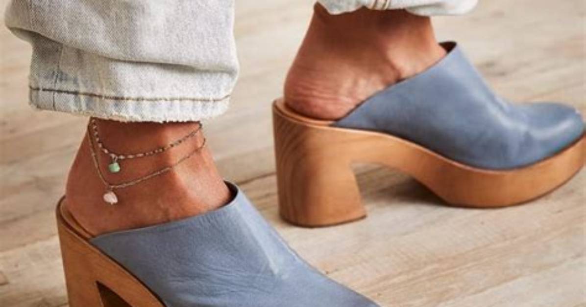 14 Cute Clogs That Go with Any Outfit