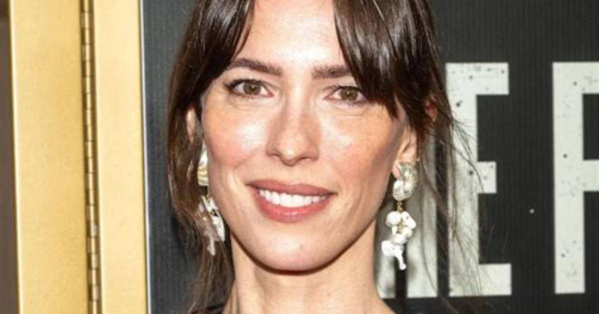 15 Famous Actors Who Have 9-5 Jobs After Quitting Hollywood