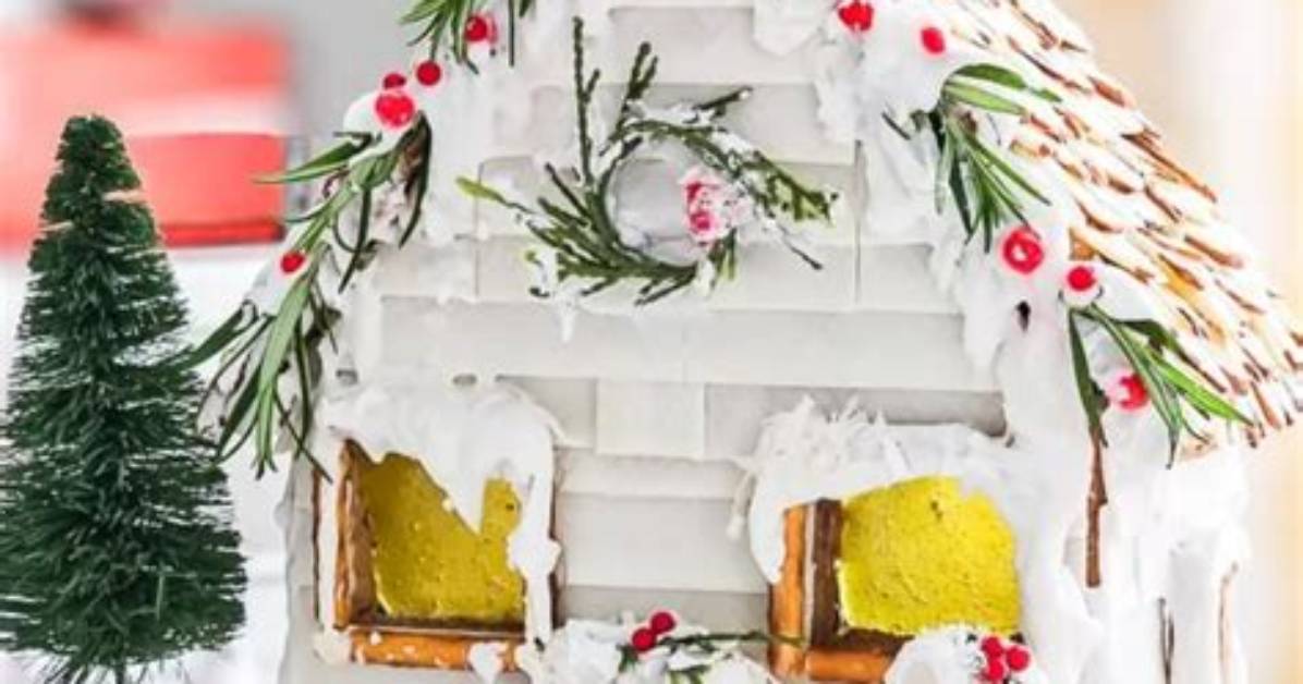 38 Best Gingerbread House Ideas for 2023