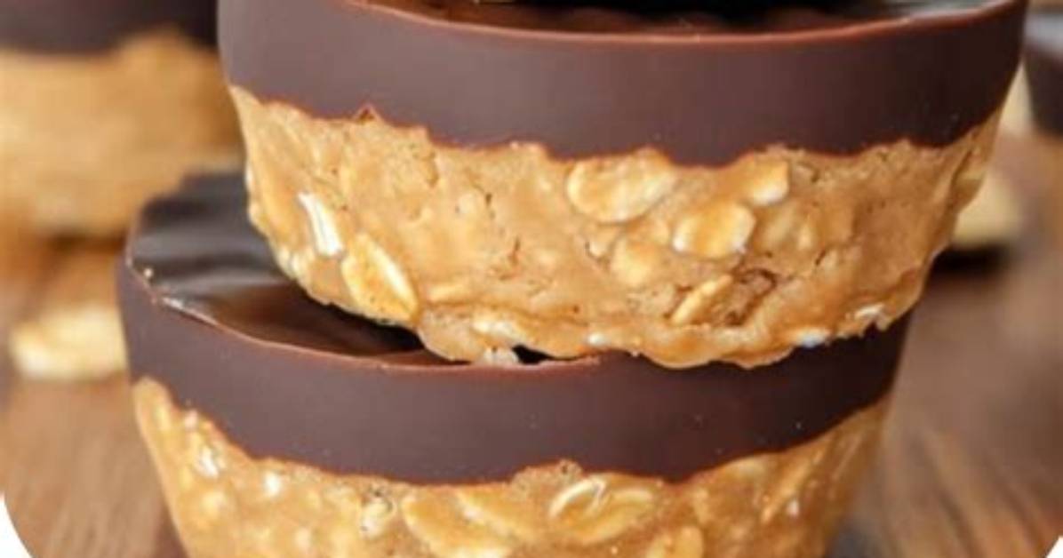 5-Ingredient Peanut Butter Oat Cups