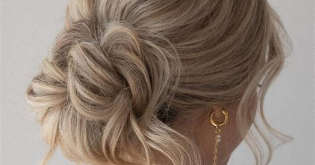 6 Chic (And Easy) Wedding Hairstyles for Long Hair