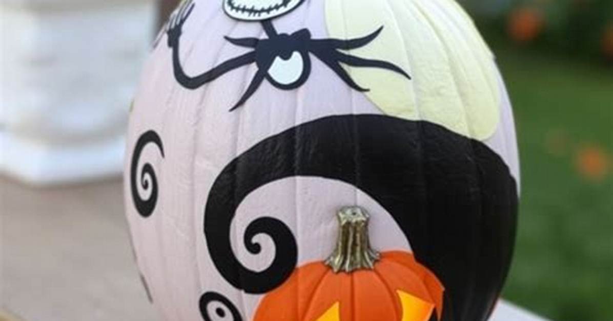62 Easy Pumpkin Painting Ideas for Halloween 2023