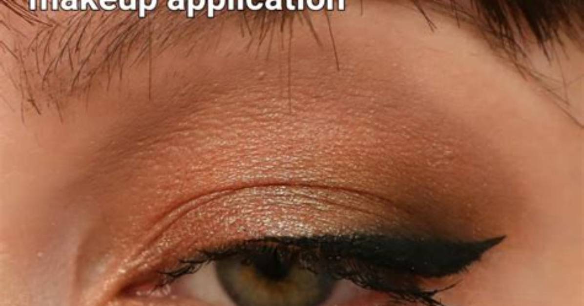 About-Face Shadow Fix Eye Primer Lasts All Day