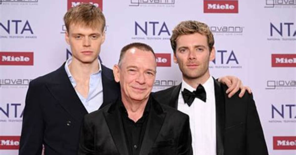 Adam Woodyatt Net Worth, Wife, Children, Salary, Sick, Weight Loss