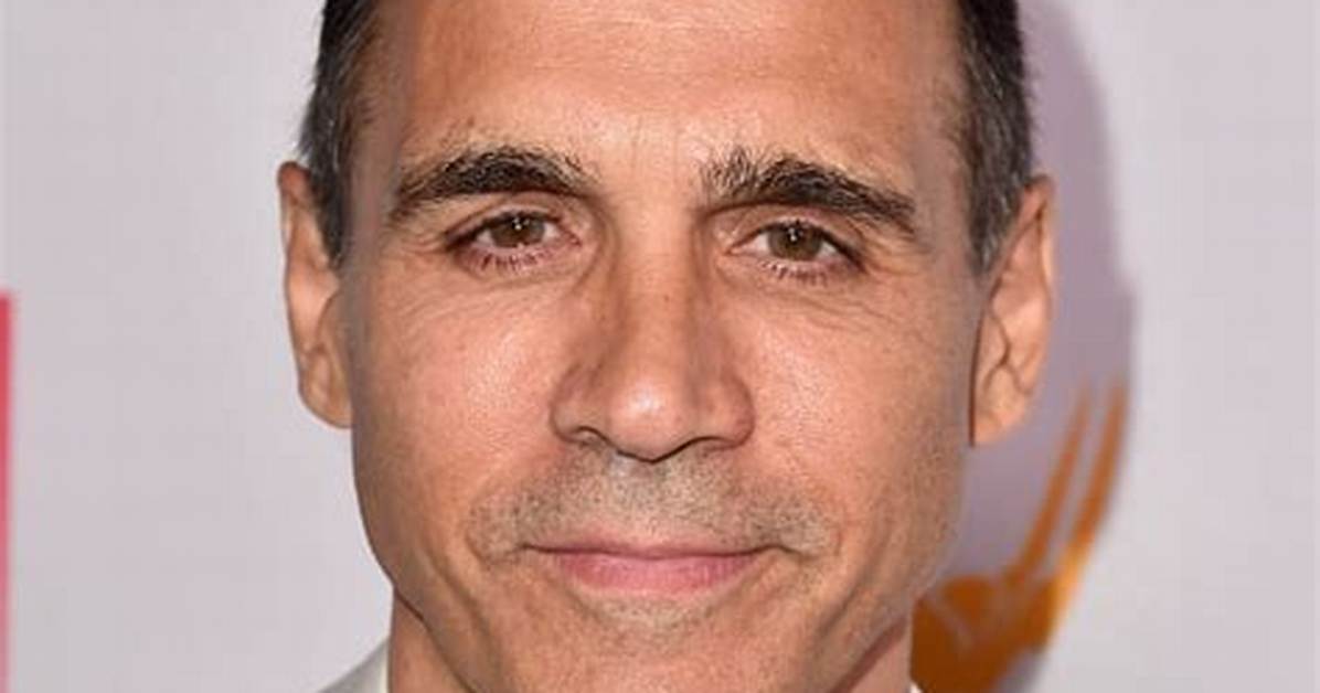 Adrian Paul Net Worth