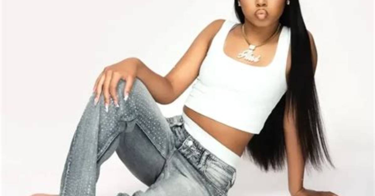 Ahvianna Lee