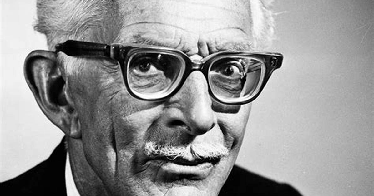 Alan Napier