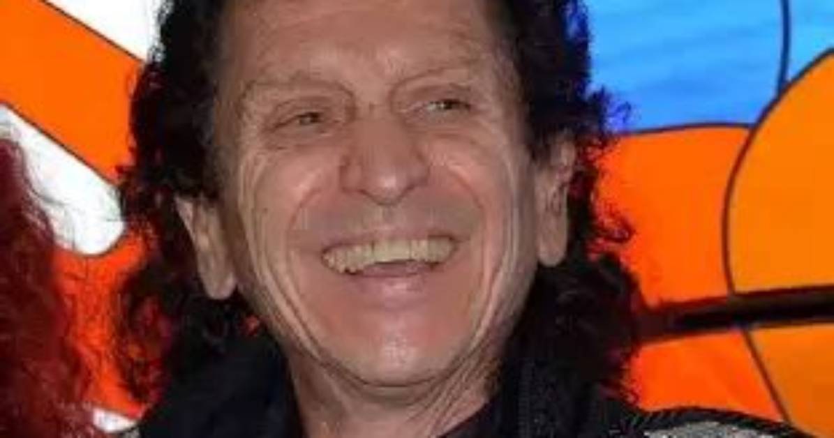 Alex Lora Net Worth 2024