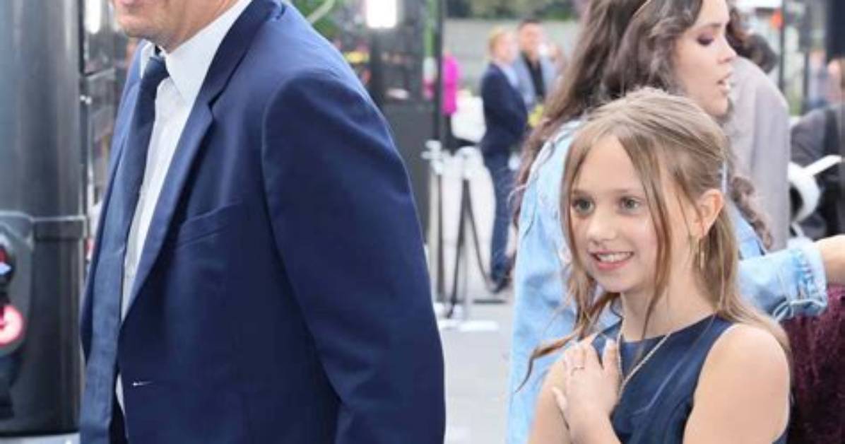 All About Jeremy Renner's Daughter Ava Berlin Renner