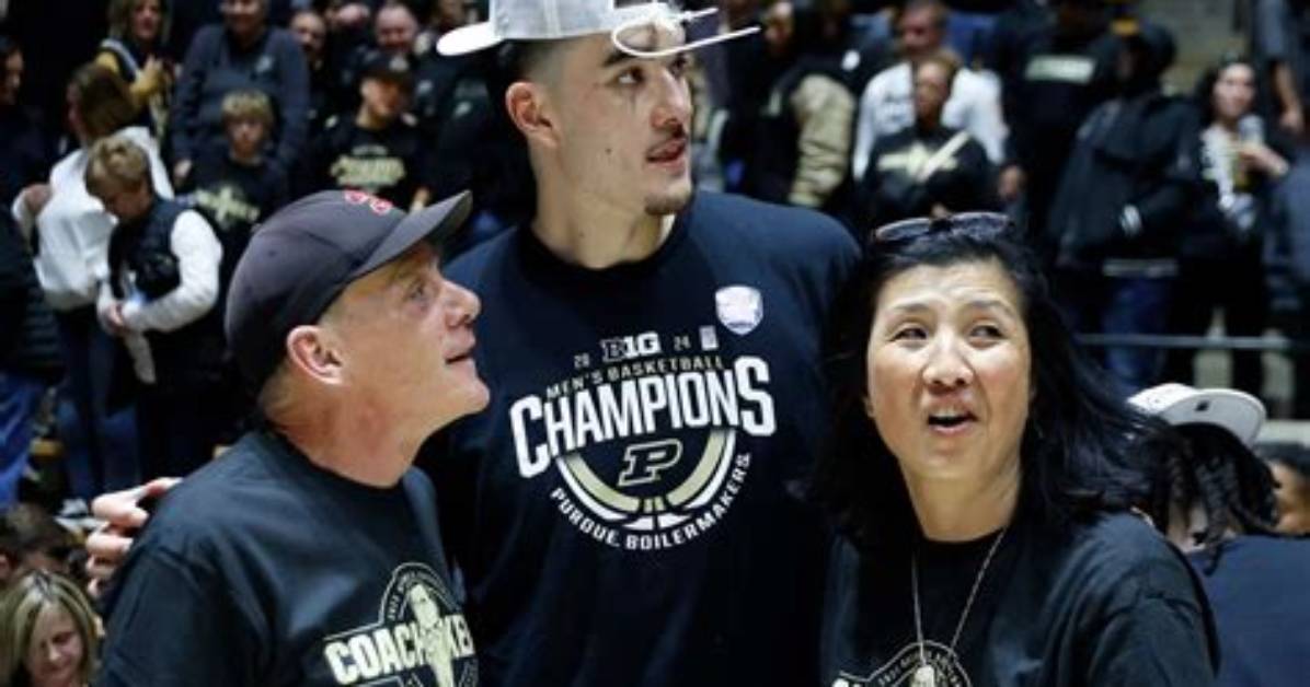 All About Zach Edey's Parents, Julia and Glen Edey