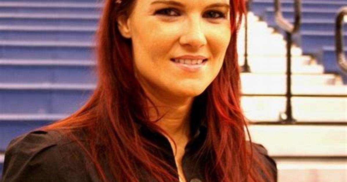 Amy Dumas Net Worth