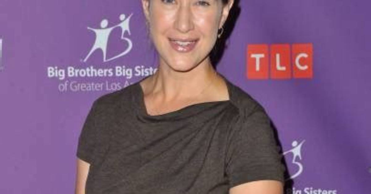 Amy Powell Net Worth