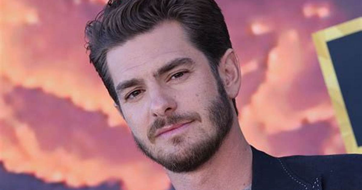 Andrew Garfield Defends Method Acting, Talks Being Celibate for Six Months
