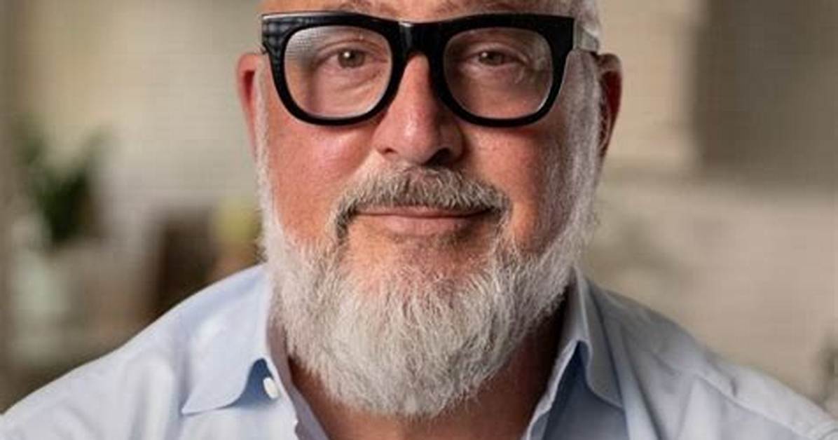 Andrew Zimmern