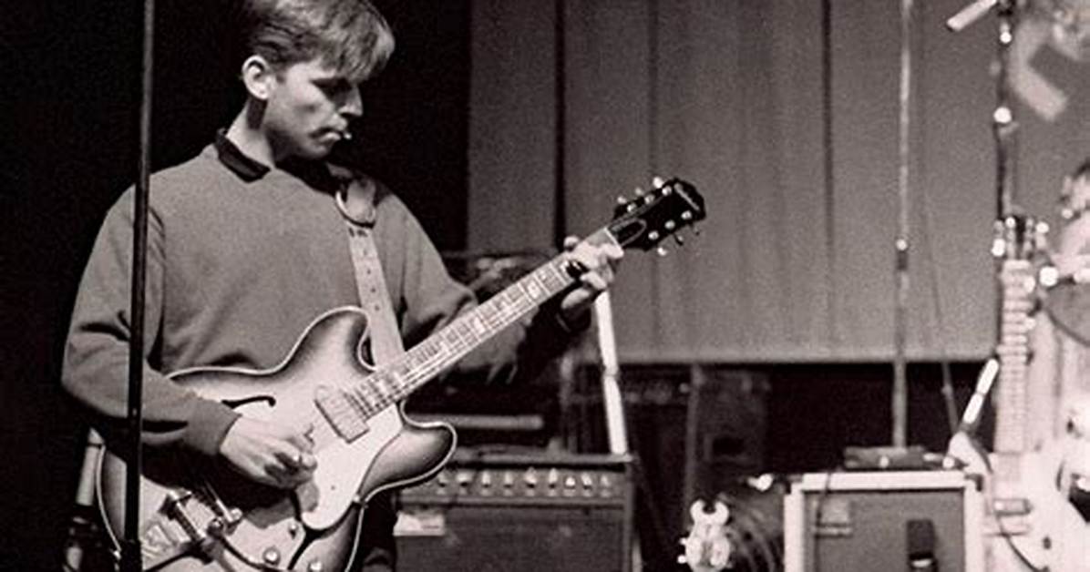 Andy Rourke
