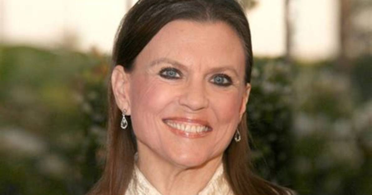 Ann Reinking Net Worth