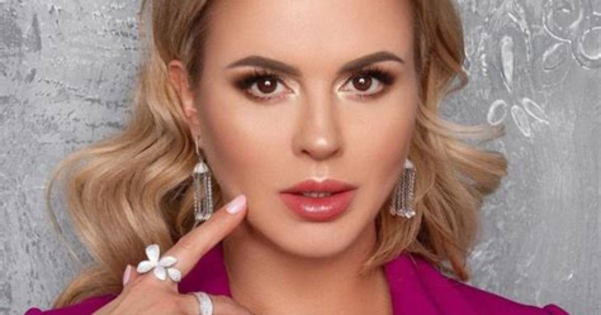 Anna Semenovich Net Worth