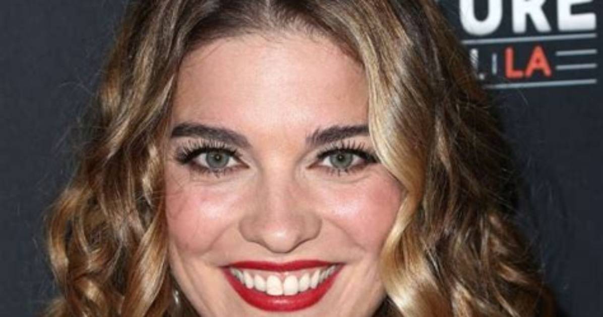 Annie Murphy Net Worth