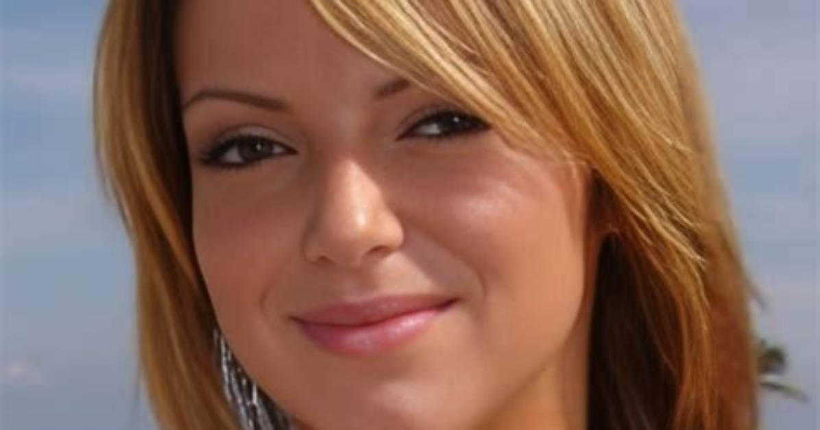 April Summers Net Worth