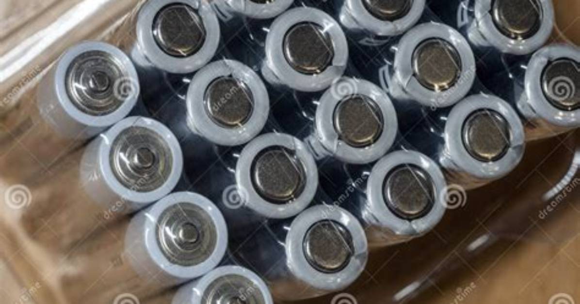 Are Galvanic Cells Batteries?