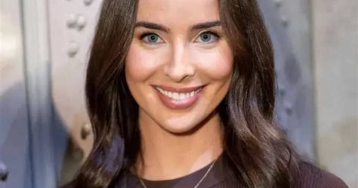 Ashleigh Brewer Net Worth