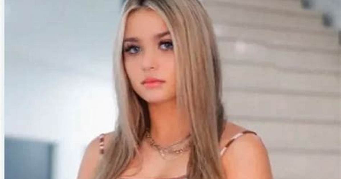 Ava Monpere Net Worth