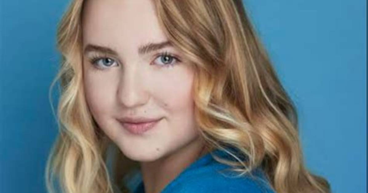 Ava Telek