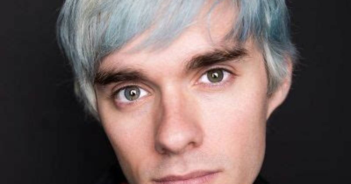 Awsten Knight Net Worth