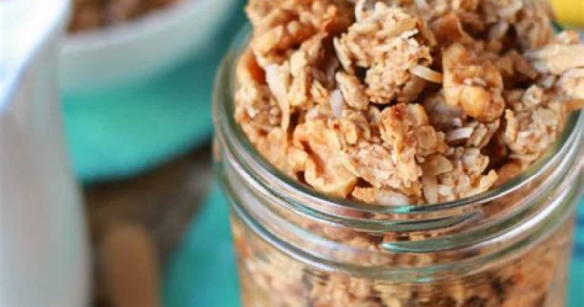 Banana Granola - Celebrating Sweets