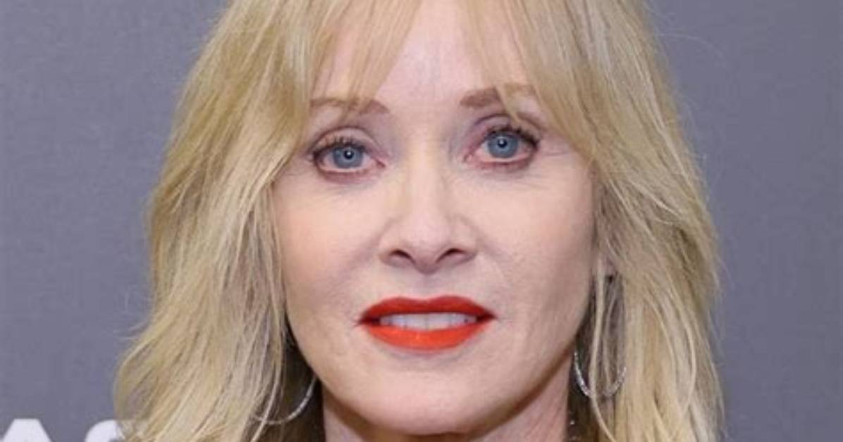 Barbara Crampton Net Worth