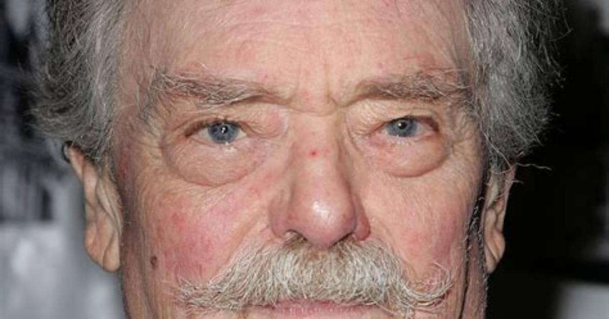 Bernard Fox Net Worth