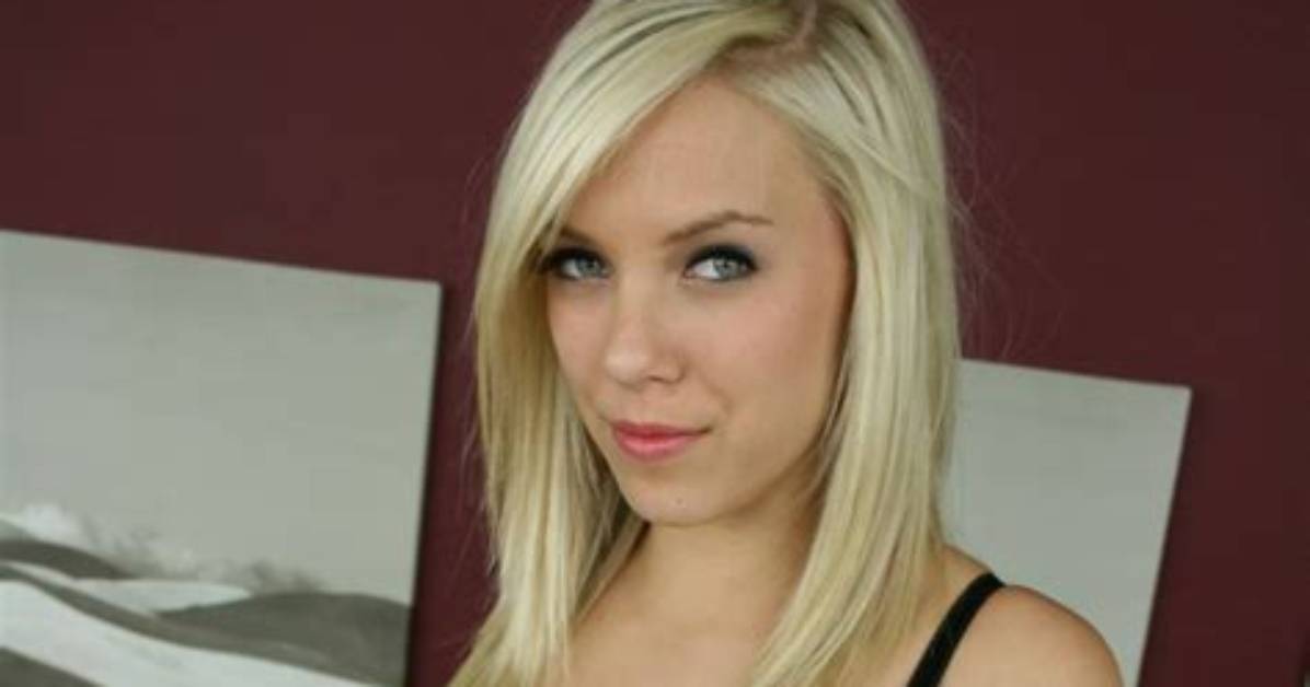 Bibi Jones Net Worth