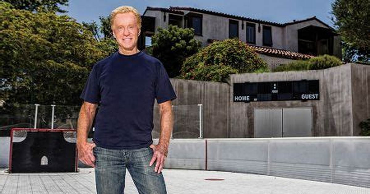 Bill Comrie Net Worth
