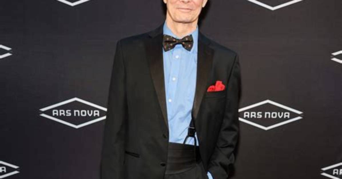 Bill Irwin Net Worth