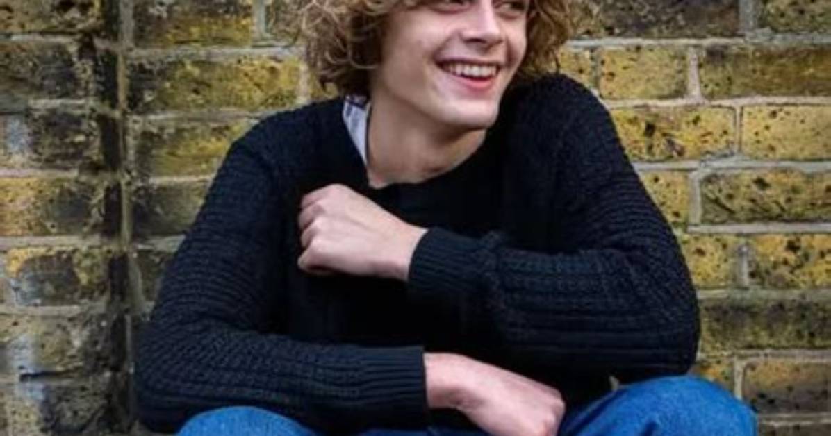 Billy Barratt