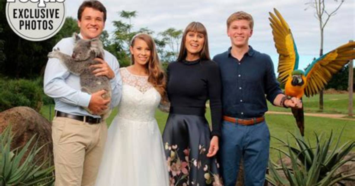 Bindi Irwin's Enchanting Wedding Dress: a Fairytale Come True