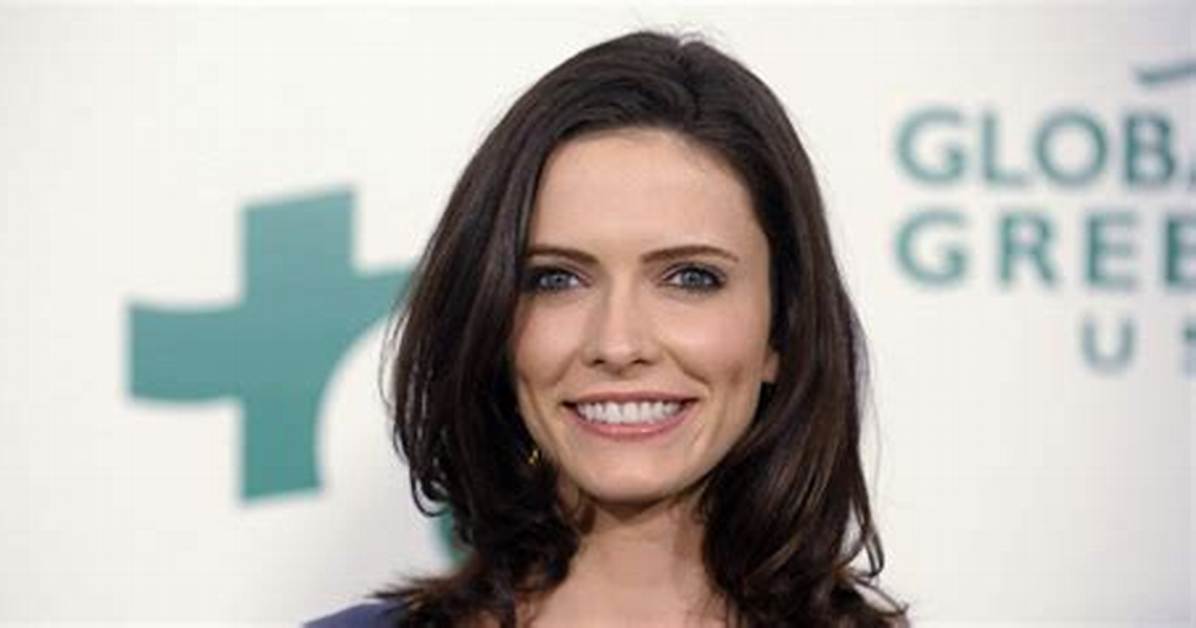 Bitsie Tulloch Net Worth
