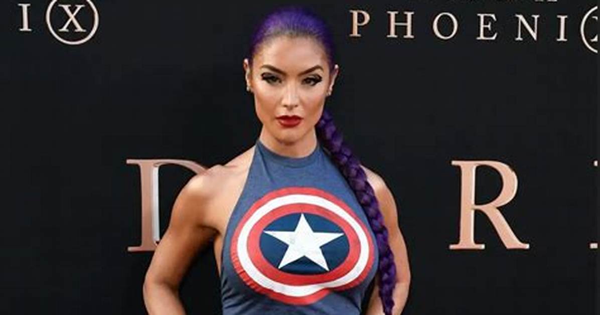 Blinksync | Eva Marie Net Worth