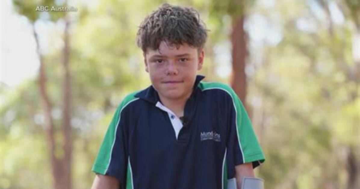Brave 13-Year-Old Saves over 50 People on a School Bus After Driver Collapsed Behind Steering Wheel