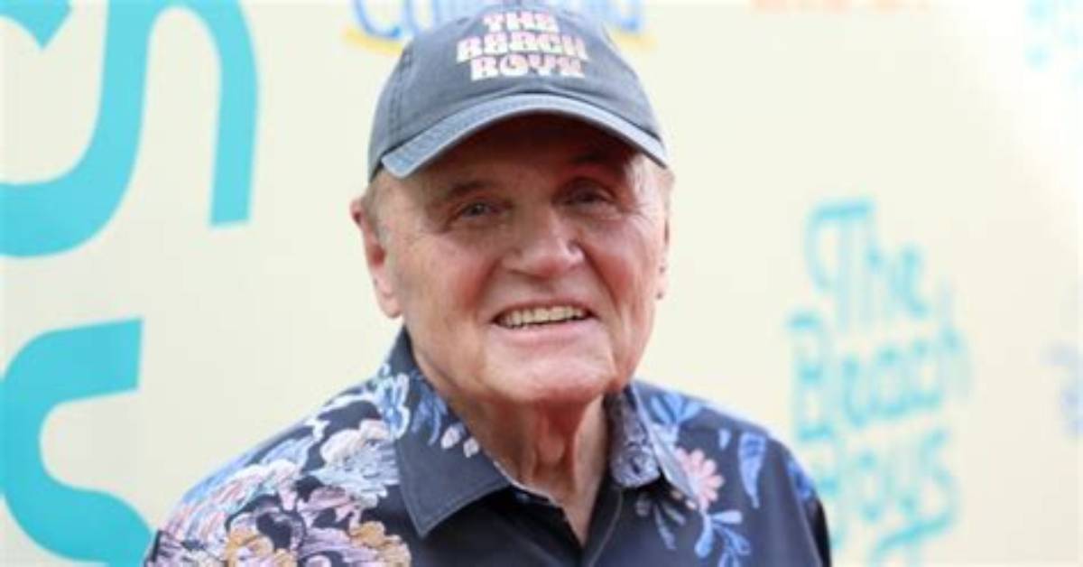 Bruce Johnston Net Worth