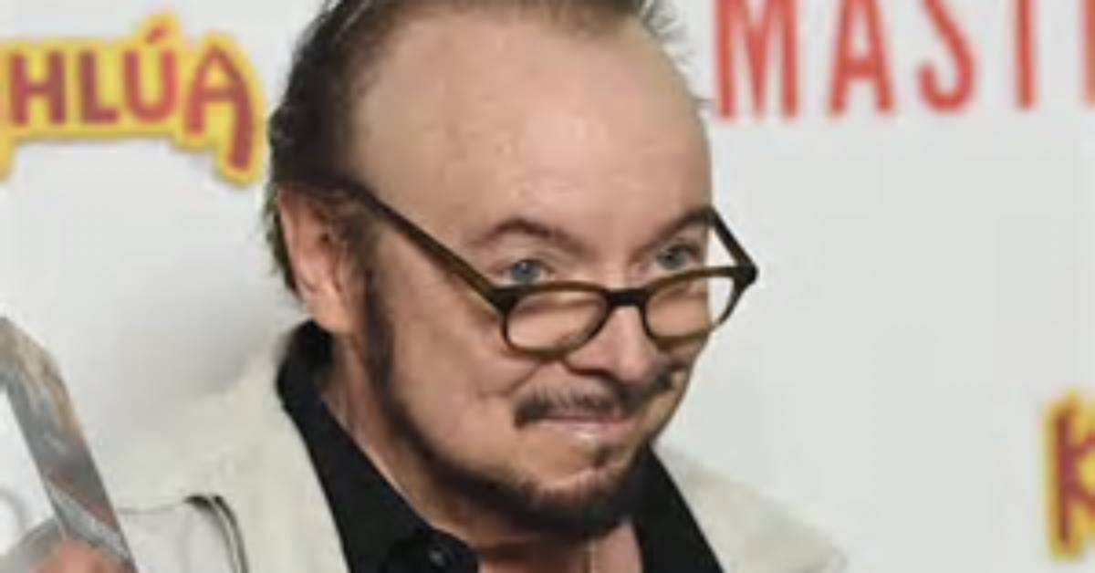 Bud Widom Net Worth