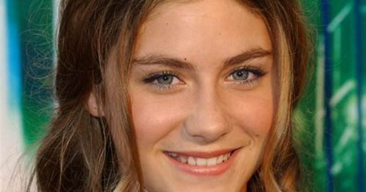 Caitlin Wachs Net Worth