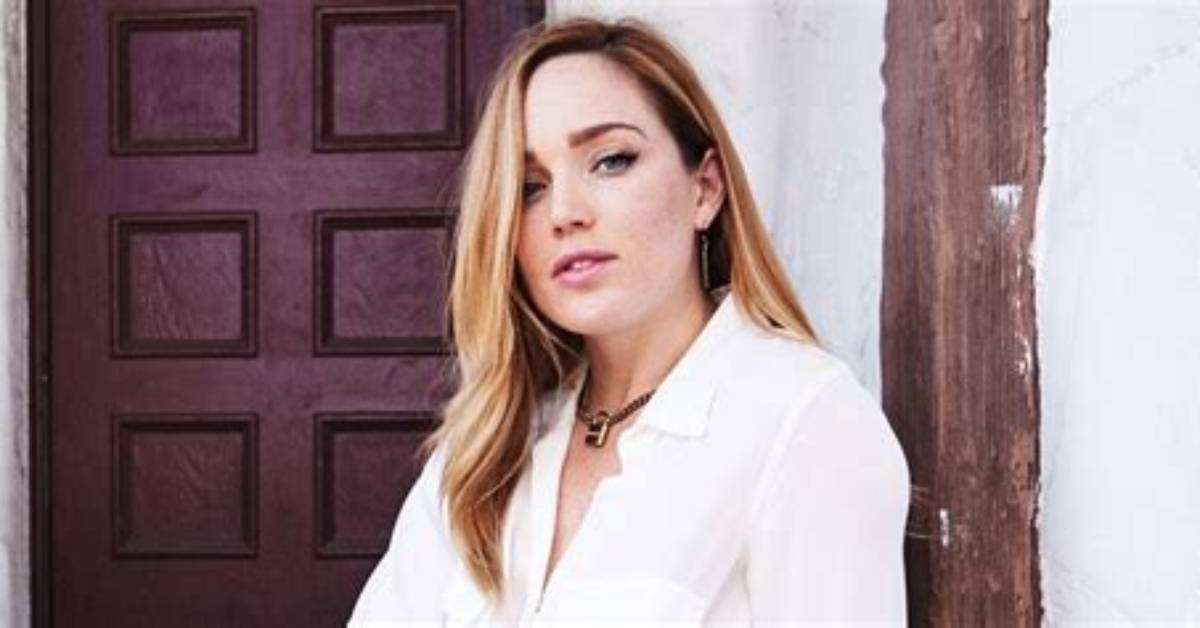 Caity Lotz Net Worth