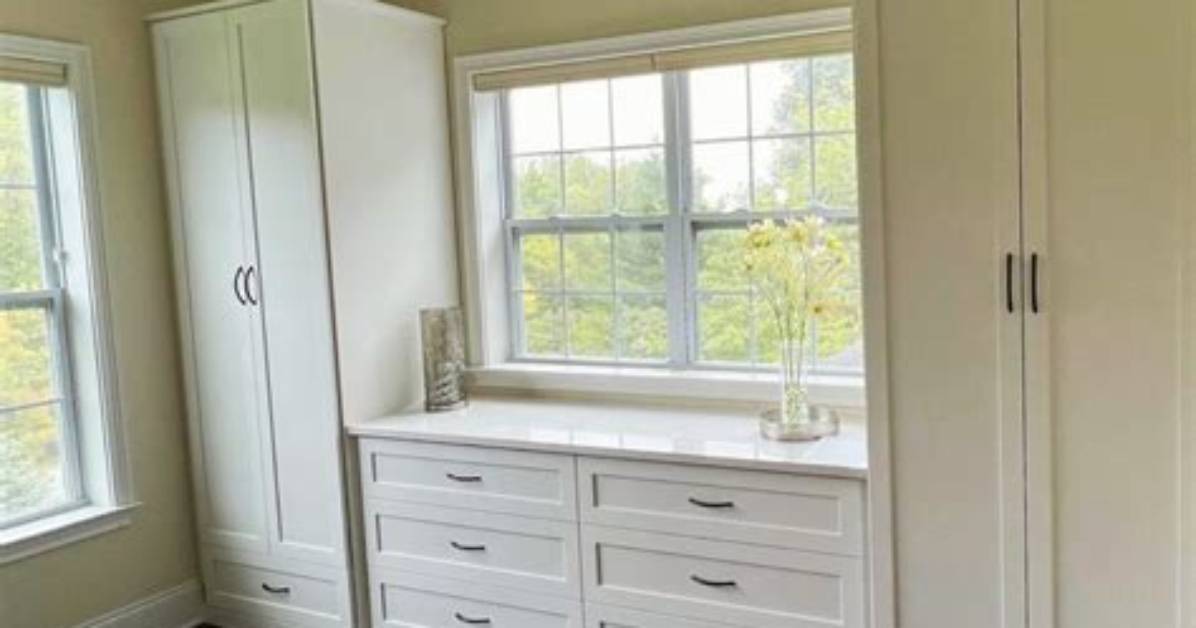 Can Closets Have Windows?