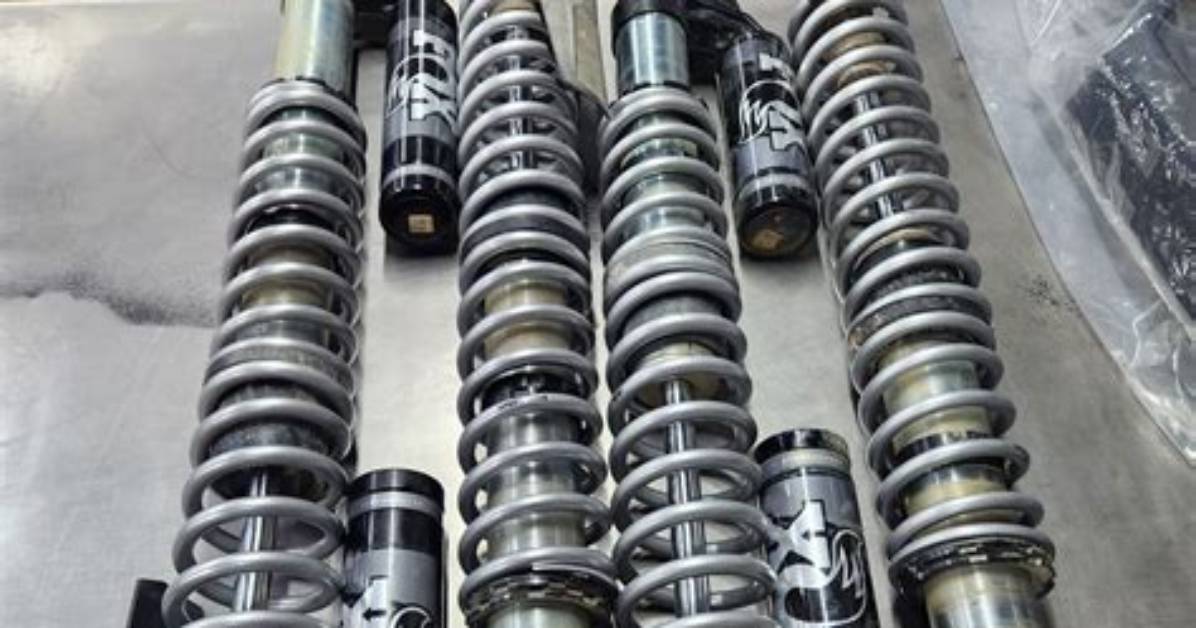 Can Fox Shocks Be Rebuilt?