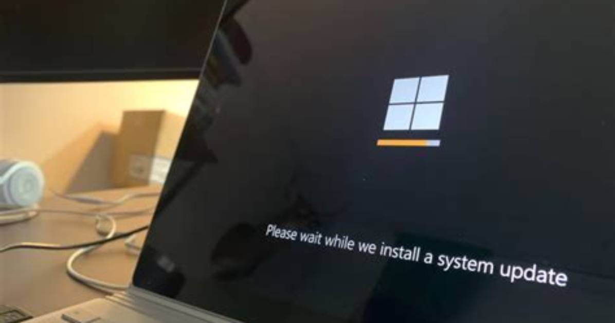 Can I Use Computer While Windows 10 Is Updating?