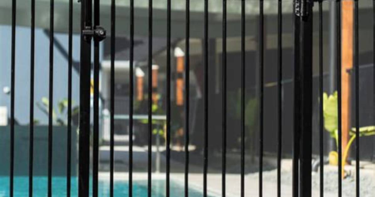 Can Pool Gates Open Inwards?