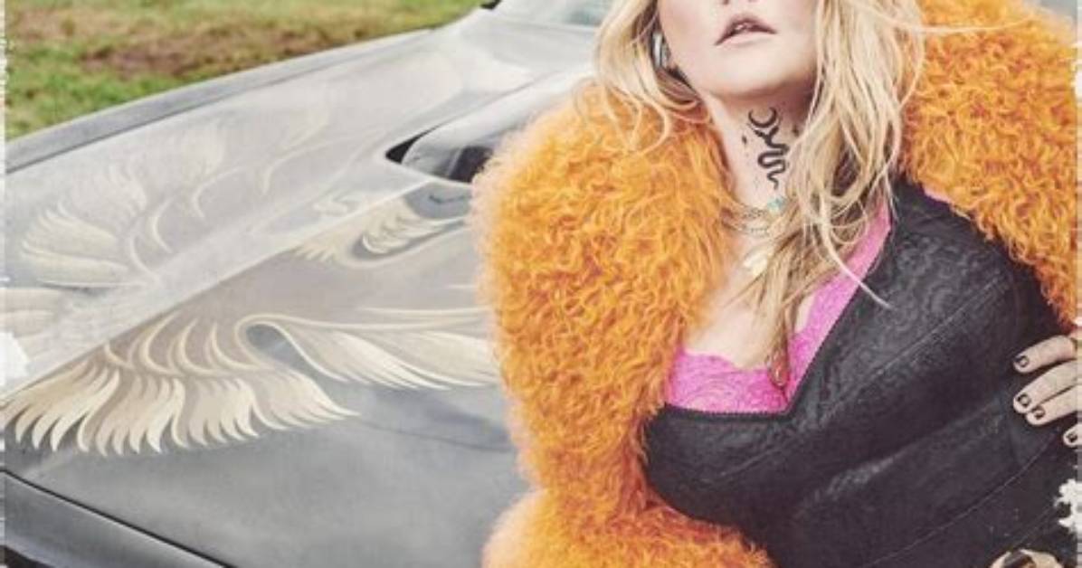 Capturing Love: the Story Behind Elle King's Wedding Photo